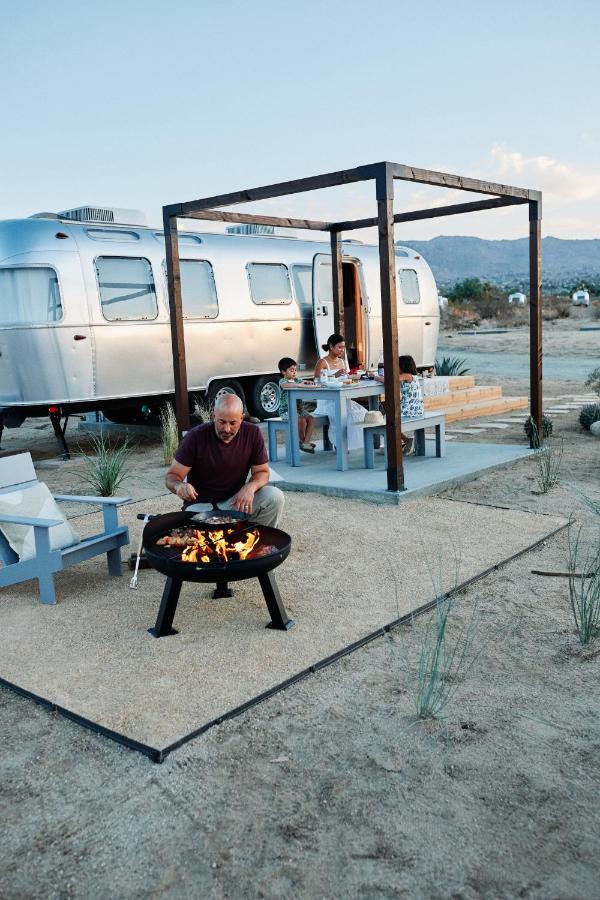Autocamp Joshua Tree Hotel Екстериор снимка